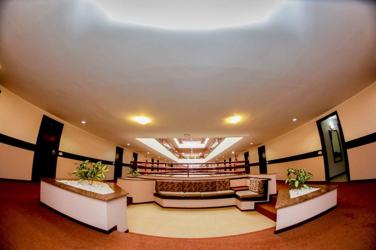 Susin Hotel Мафра Экстерьер фото